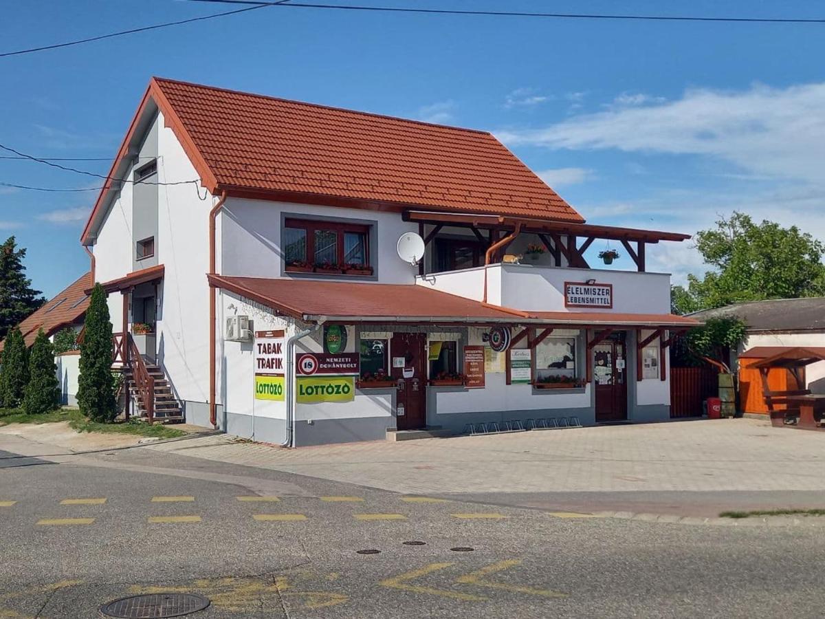 Apartament Kertesz Vendeghaz Hegykő Zewnętrze zdjęcie
